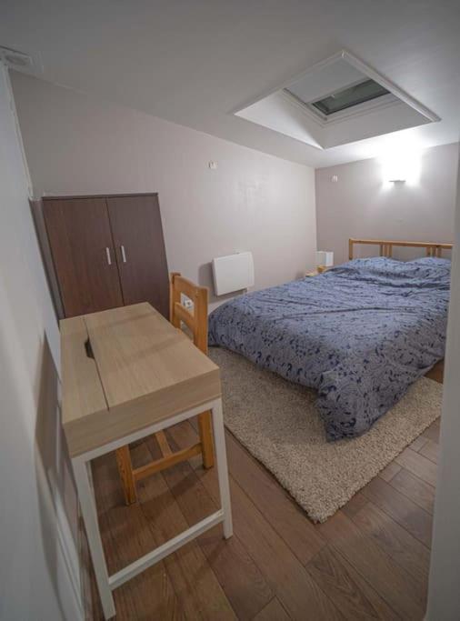 Charmant Duplex - Centre De フォンテーヌブロー エクステリア 写真